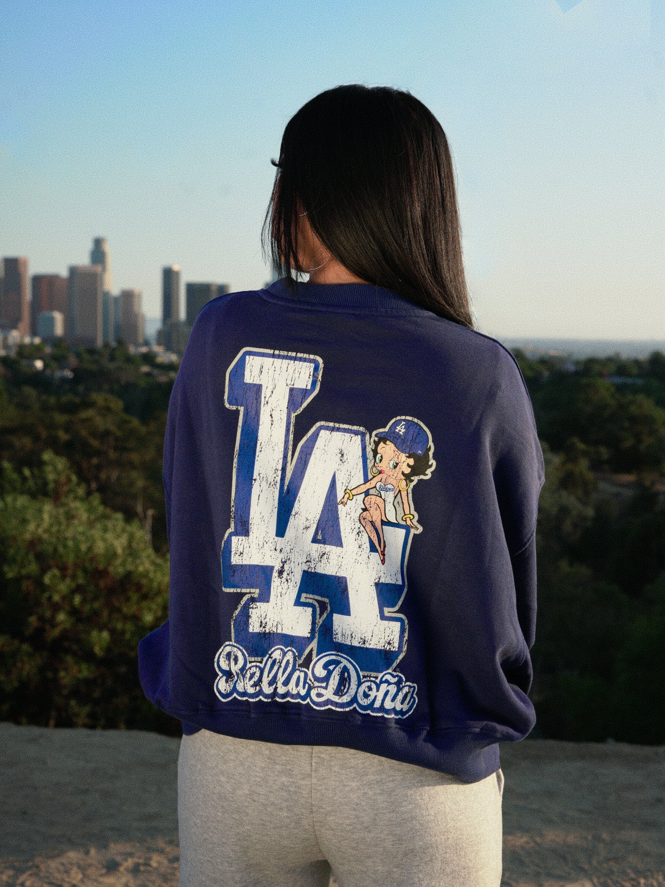 Bella Doña x Betty Boop x Los Angeles Dodgers Women's Boxy Crewneck - Blue