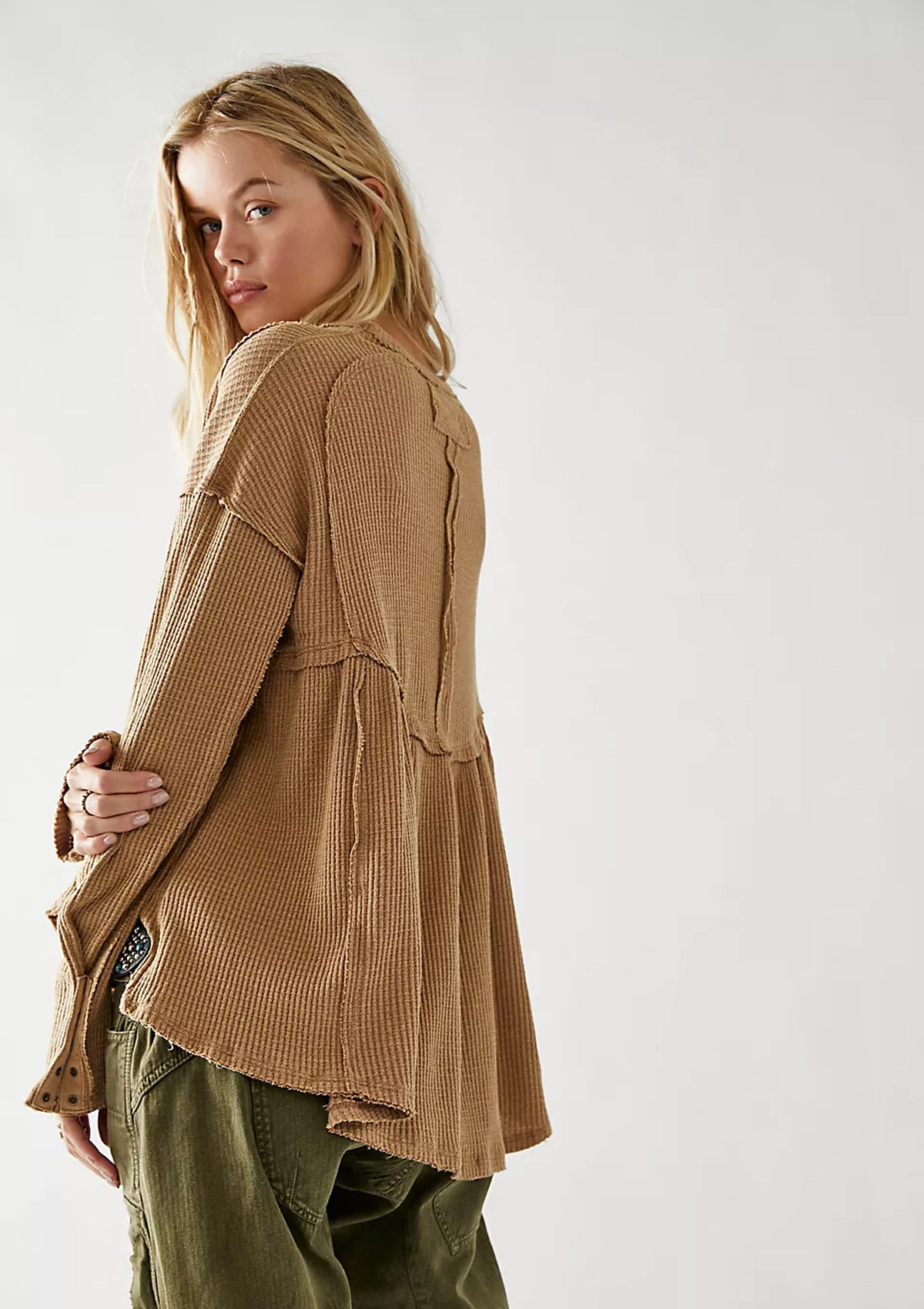 Babydoll-Inspired Top – Stylish and Comfortable Flowy Top for Casual and Dressy Looks