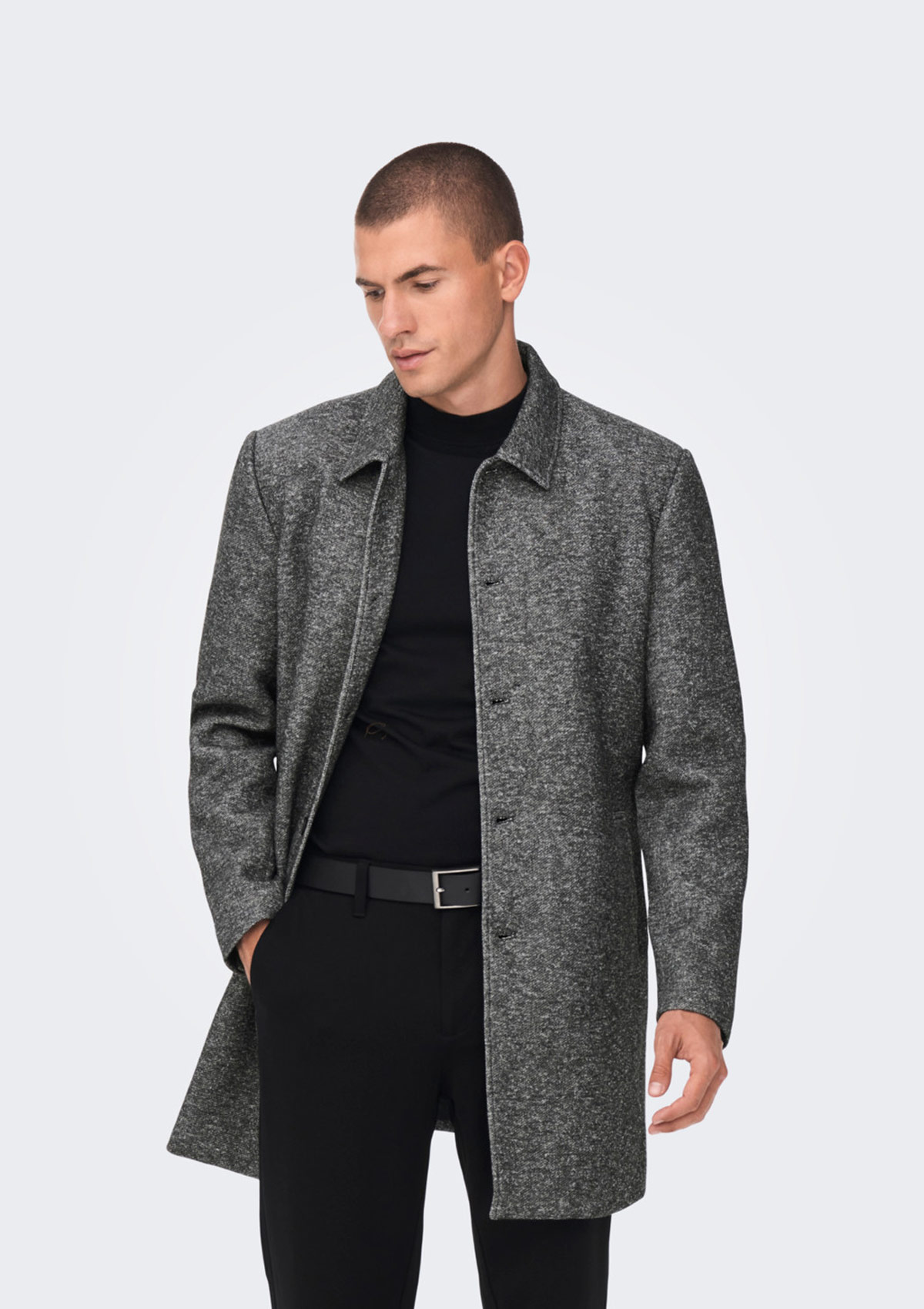 Long Trendy Kids Jacket – Stylish, Warm Outerwear for All-Season Fashion