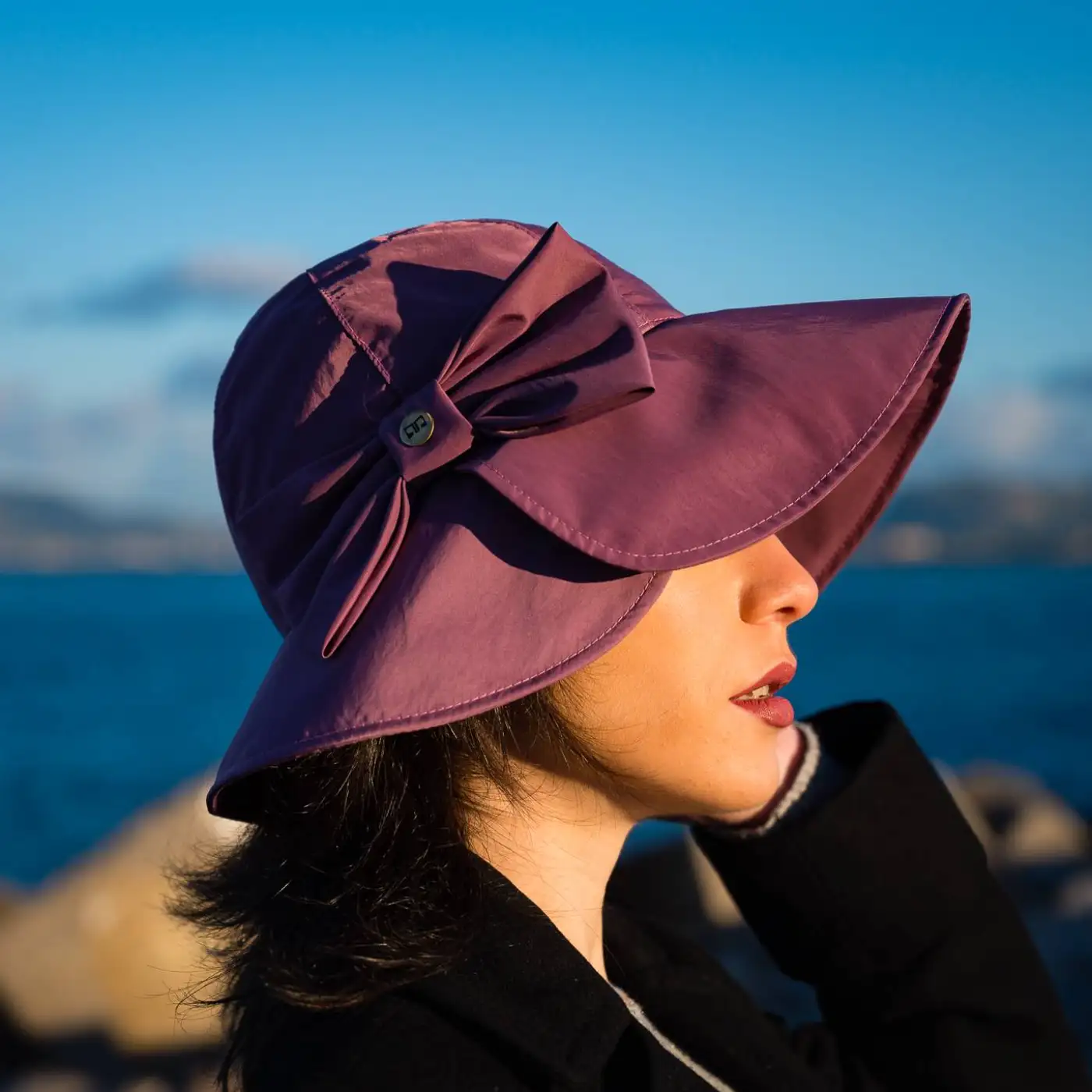 Bucket Impermeabile Foderato in Pile con Fiocco