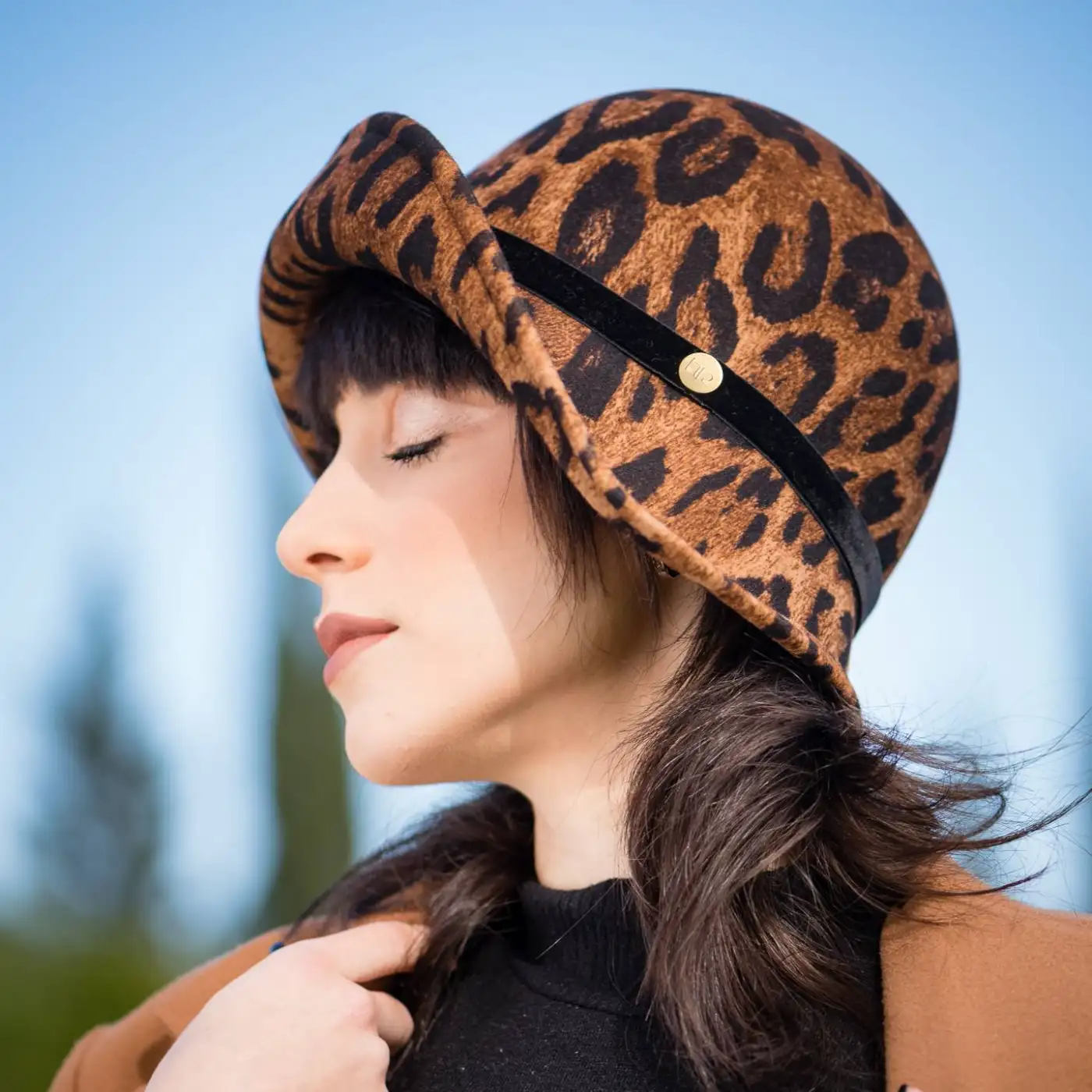 Cappello a Cloche Ala Rialzata Animalier in Feltro di Lana Merinos