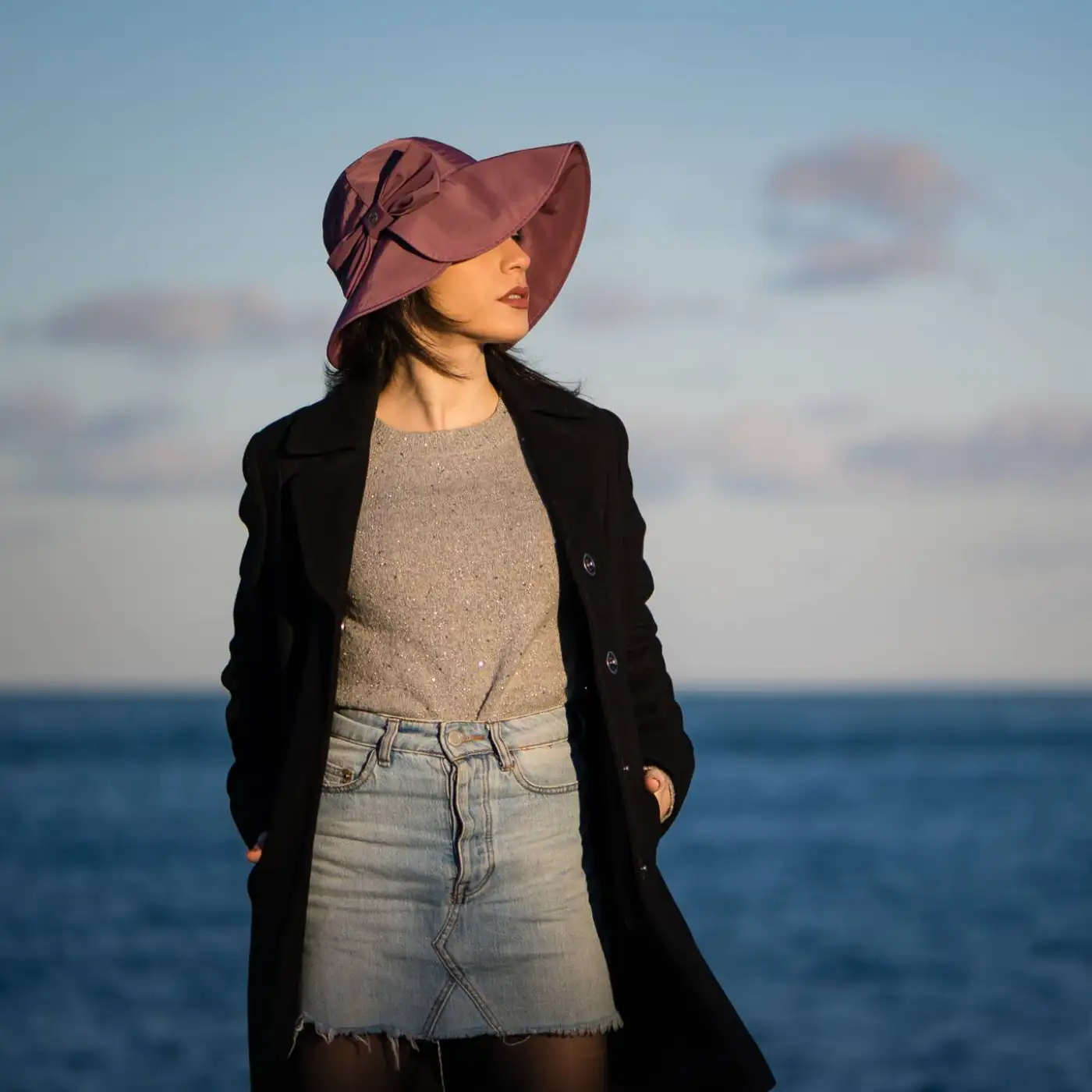 Bucket Impermeabile Foderato in Pile con Fiocco