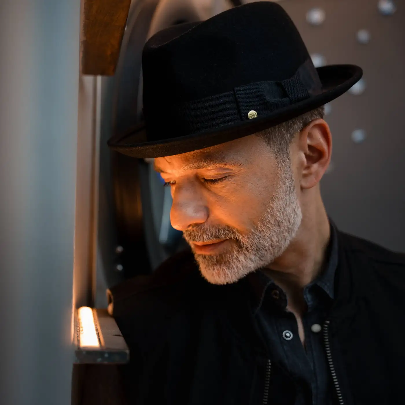 Cappello Lobbia Homburg Classico in Feltro di Lana Merinos