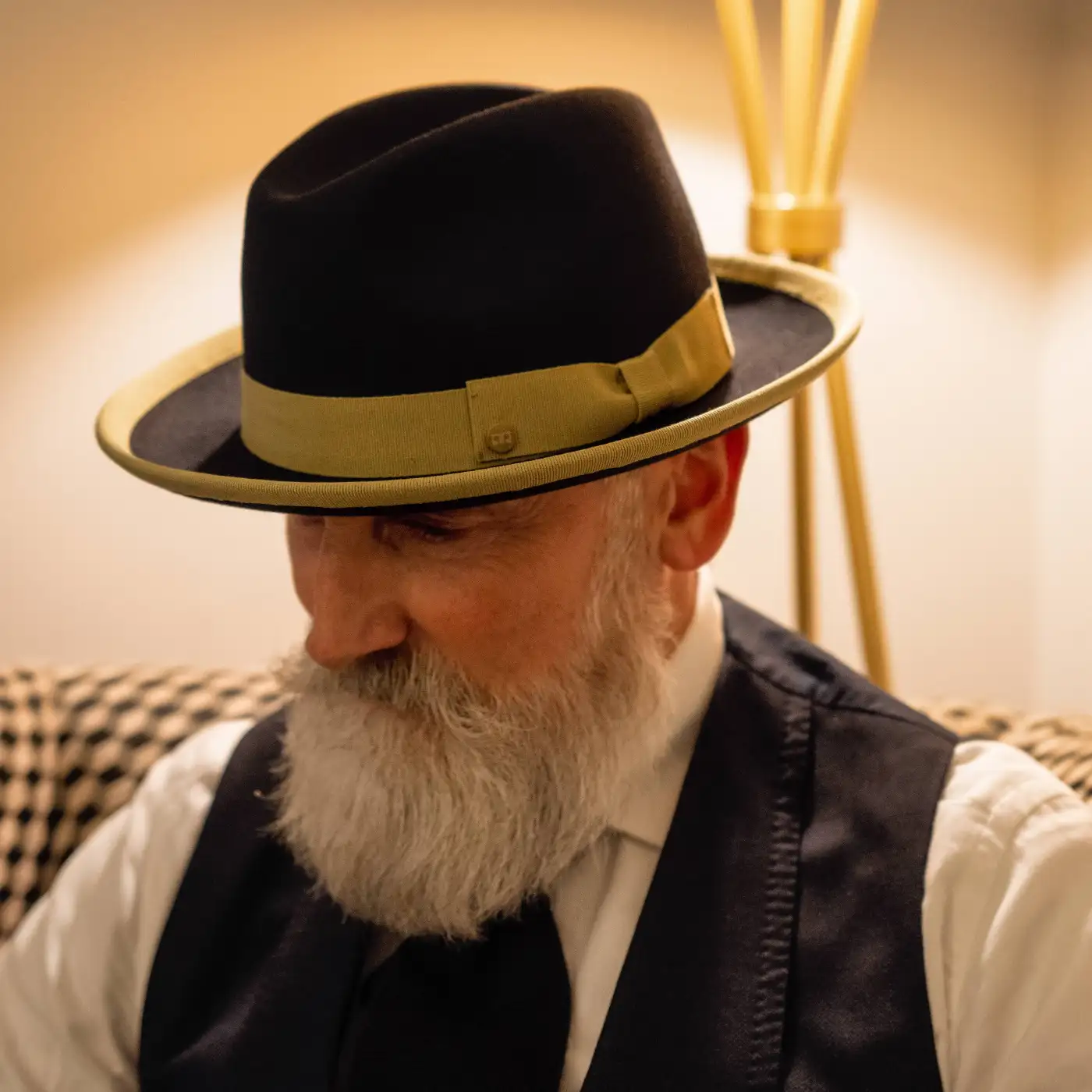 Cappello Trilby a Tesa Media in Feltro Raso di Lapin con Fodera