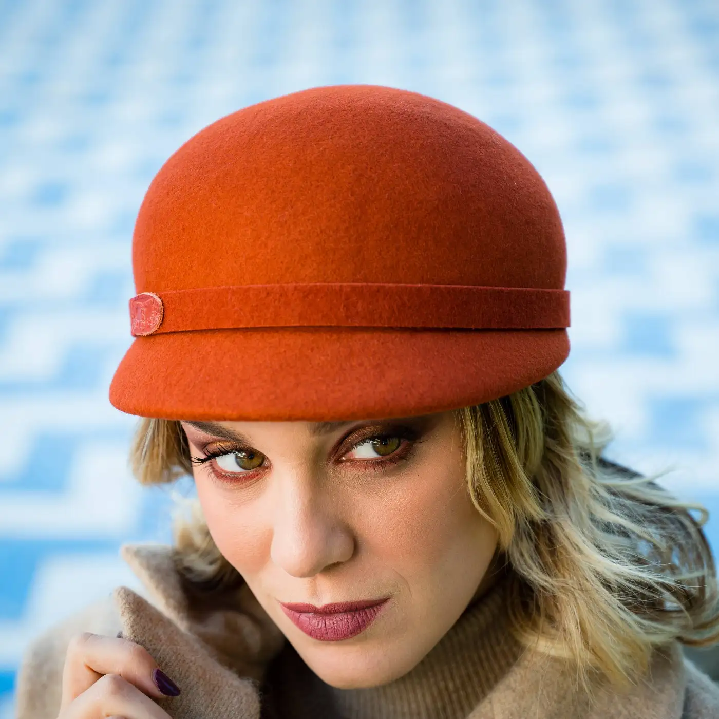 Basco con Visiera alla Francese in Feltro di Lana Merinos