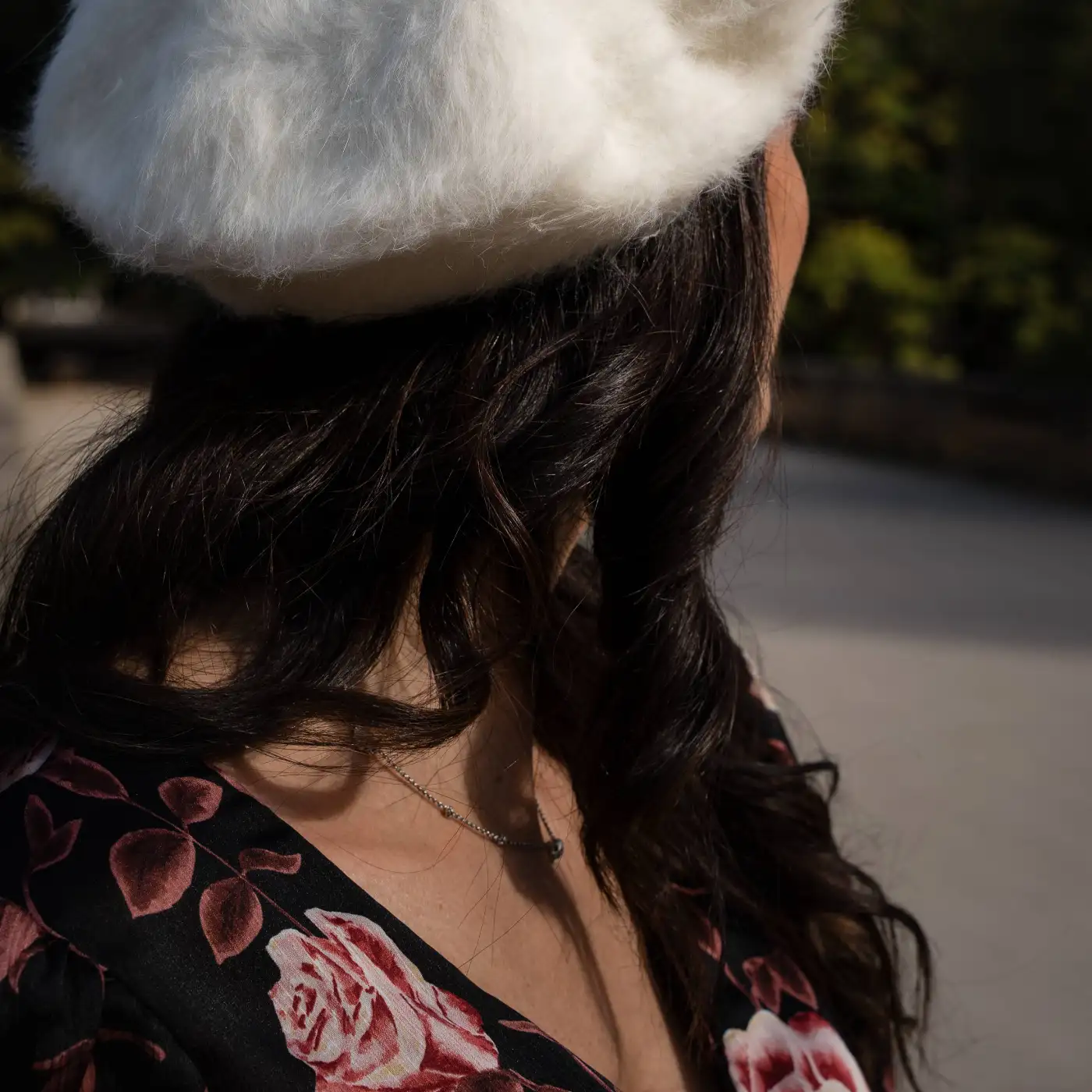 Basco Parigino in Angora e Lapin con Ricamo Floreale