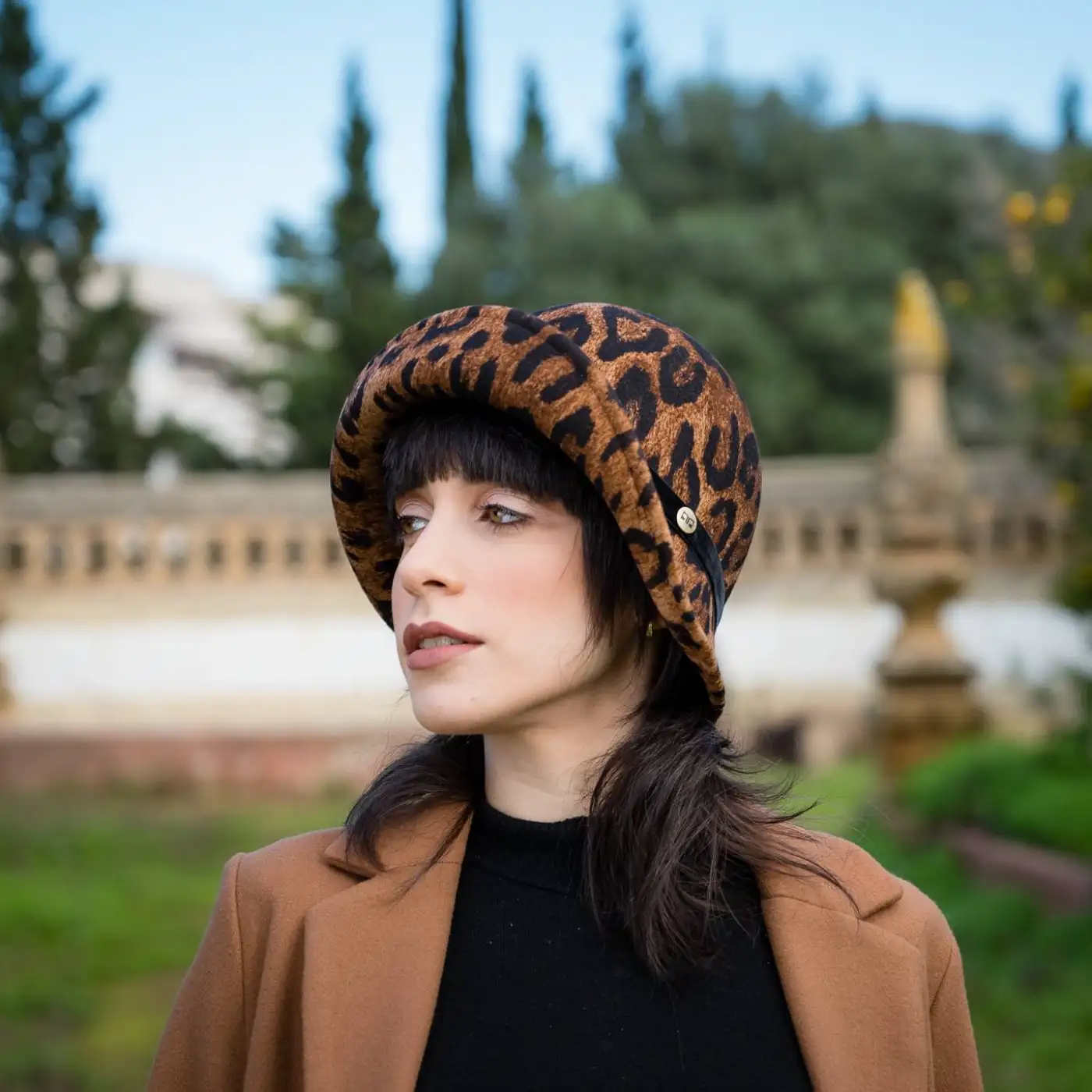 Cappello a Cloche Ala Rialzata Animalier in Feltro di Lana Merinos