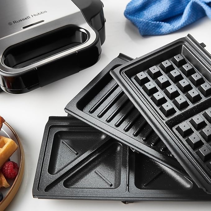 Russell Hobbs Piastra Elettrica a Contatto Multifunzione 3 in 1 -Sandwich, Waffle Maker, Griglia a Contatto - Lavabile in lavastoviglie; Piastre extra profonde Antiaderenti, no BPA; Creations 26810-56