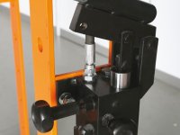 Pressa idraulica Beta 3027N 50 a due velocit�� con pistone mobile, 50 ton