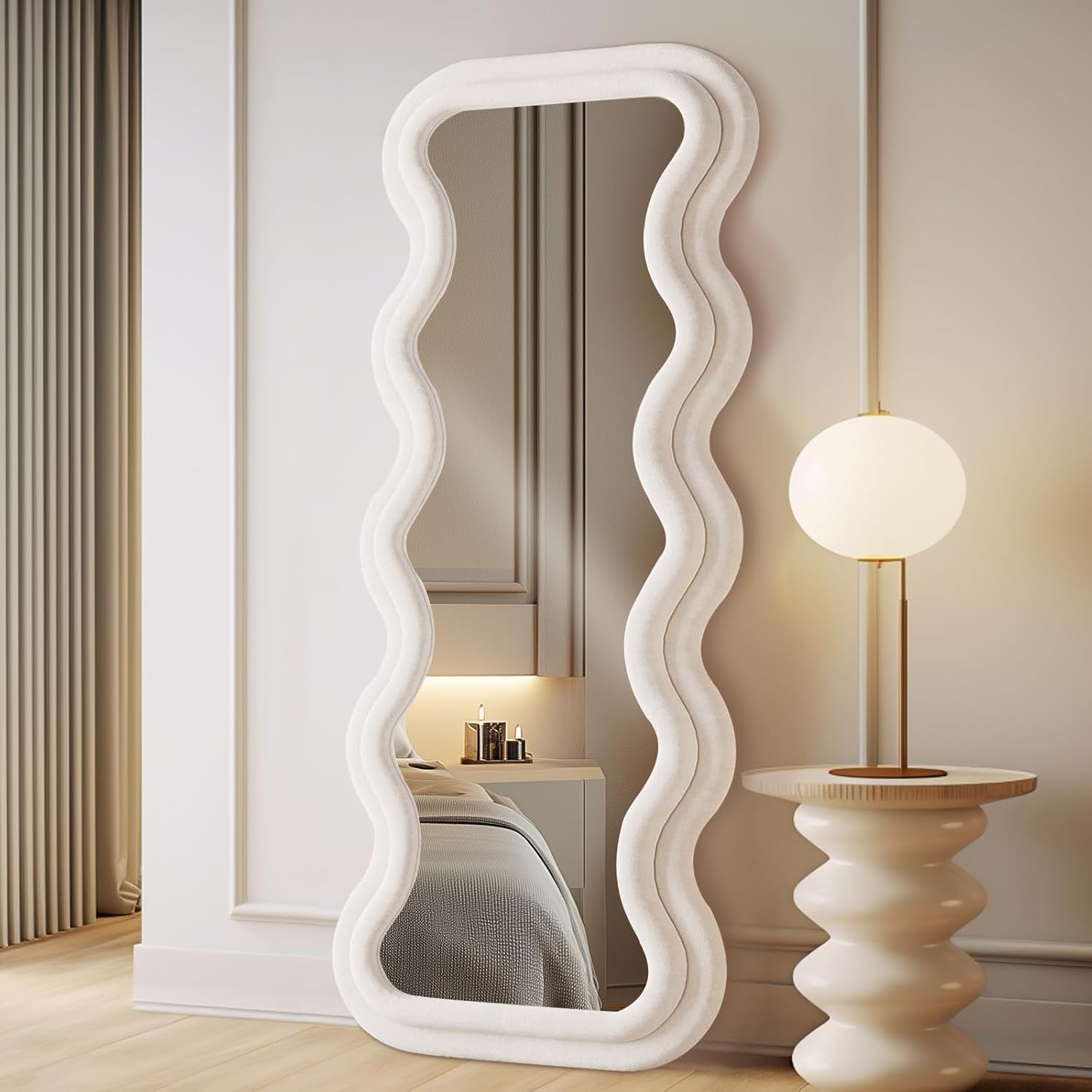LunaMirror Specchio Irregolare ondulato, grande specchio da parete per tutto il corpo, specchio con cornice in legno avvolto in flanella, da appoggiare, da appendere o inclinare, bianco, 160x60 CM