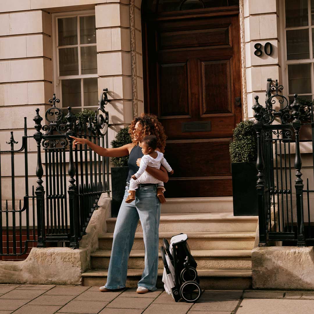 CYBEX Beezy Passeggino - Beige Mandorla