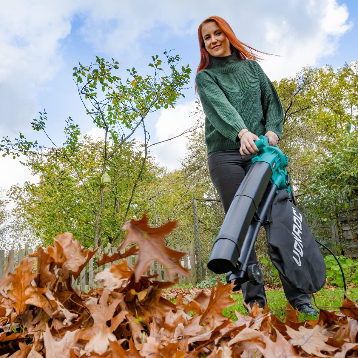 VONROC Leaf Blower with Bag Electric 3000W 3-in-1 - Shredder Vacuum Cleaner - Powerful and Lightweight for Garden and Terrace