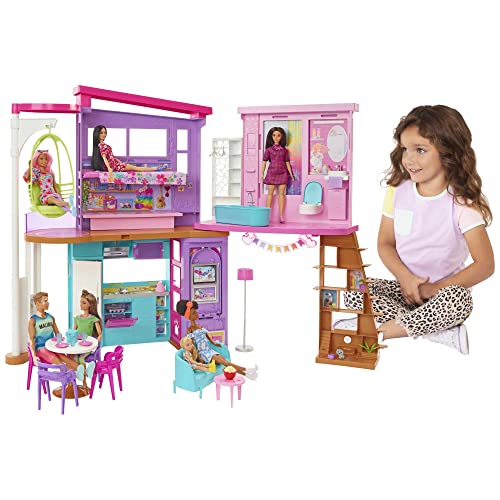 Barbie   Barbie Casa di Malibu (106 cm) playset casa delle Bambole con 2 Piani, 6 stanze, Ascensore Altalena e più di 30 Pezzi, Giocattolo per Bambini 3  Anni, HCD50 : Amazon.it: Giochi e giocattoli