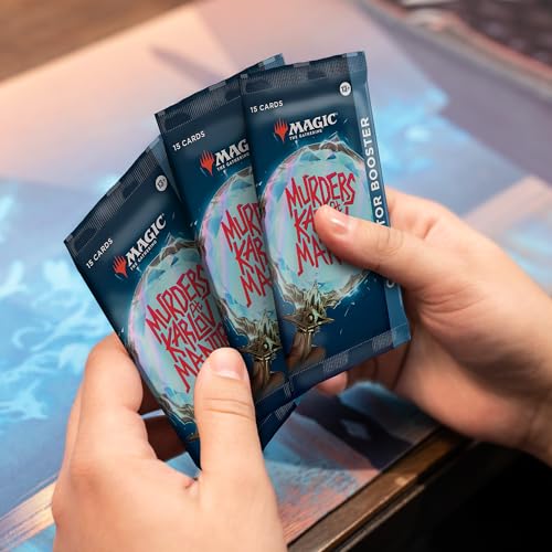 Confezione di Collector Booster di Magic: The Gathering Delitti al Maniero Karlov   12 buste (180 carte di Magic) (English Version) : Amazon.it: Giochi e giocattoli
