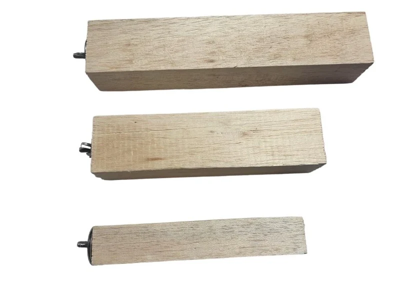 Balsa Chewing Platform