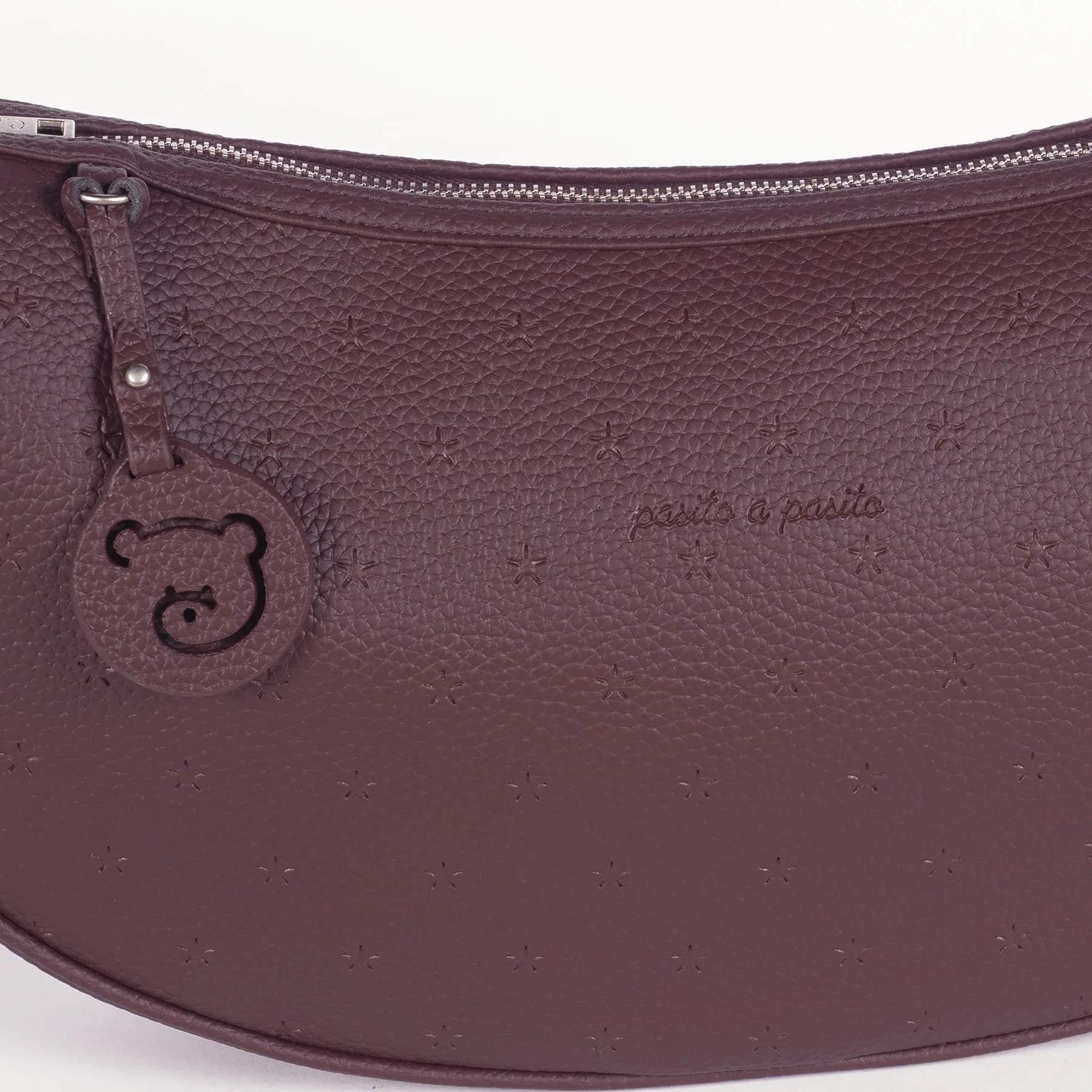 Pasito a Pasito Gondola London Cherry