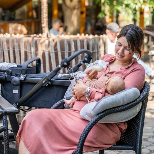 Doomoo mom on the go