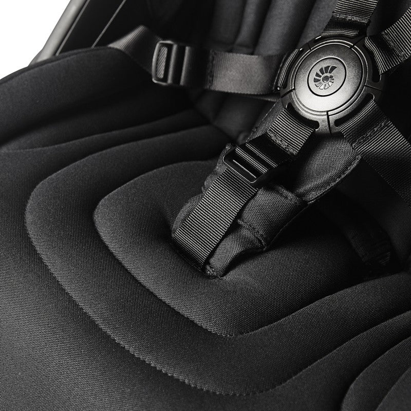 Ergobaby metro + black