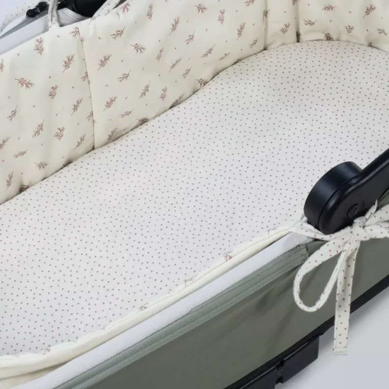 Walking Mum Protetor + Lençol para Alcofa Mimosa Rosa