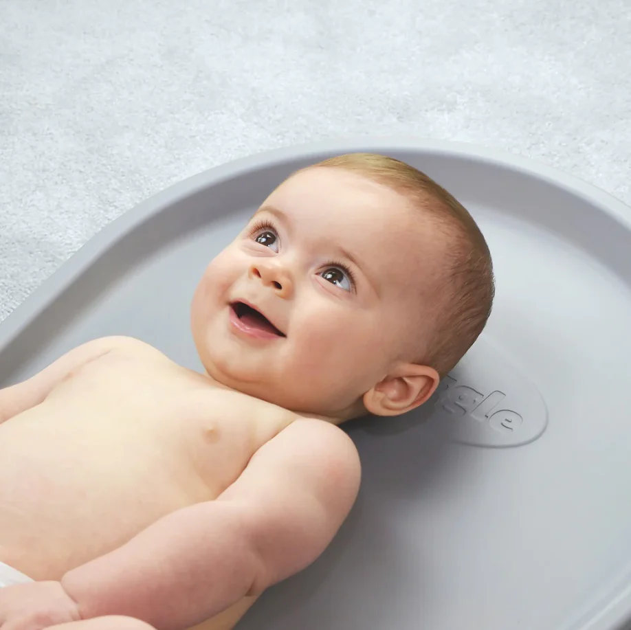 Shnuggle Muda Fraldas Squishy Grey