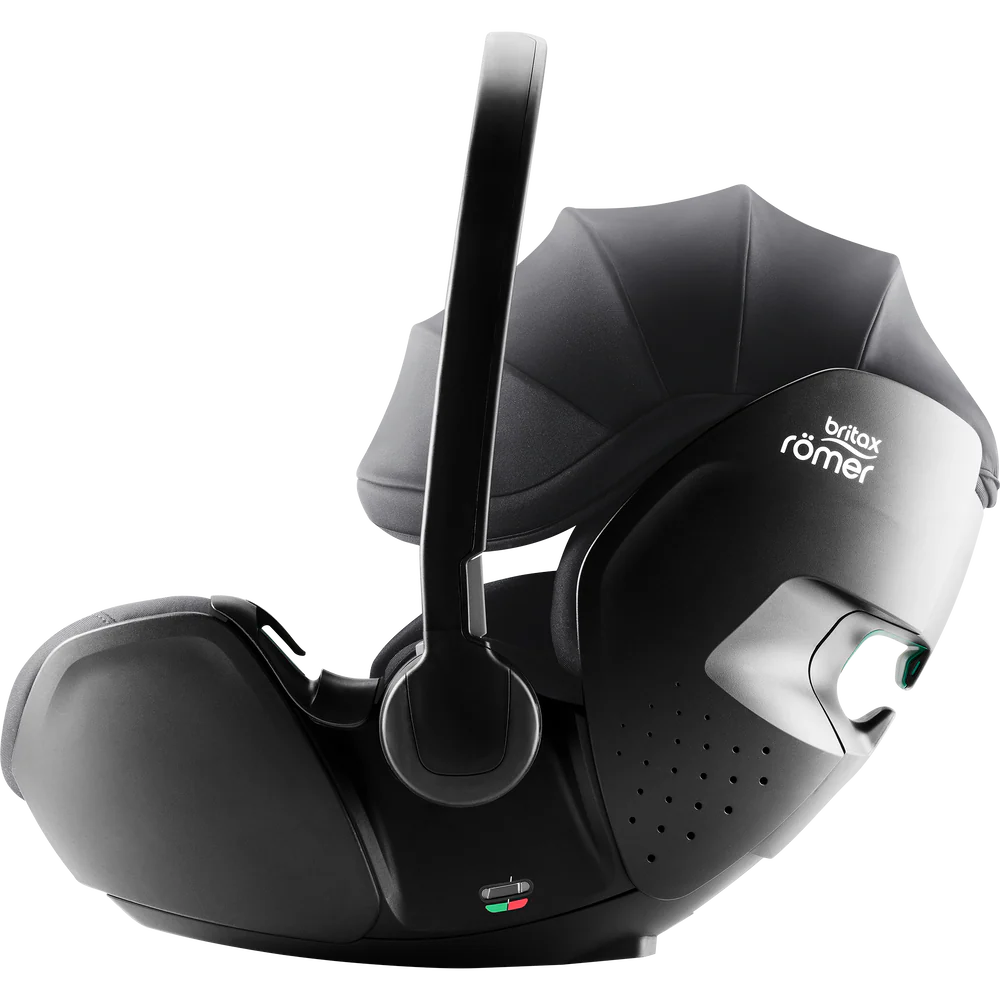 Britax Romer Baby-Safe Pro Deep Black