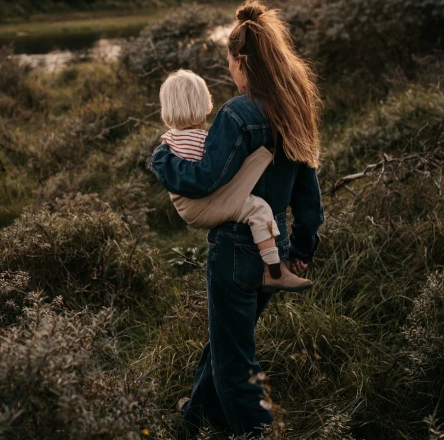 Wildride Toddler Swing Carrier Main Bege