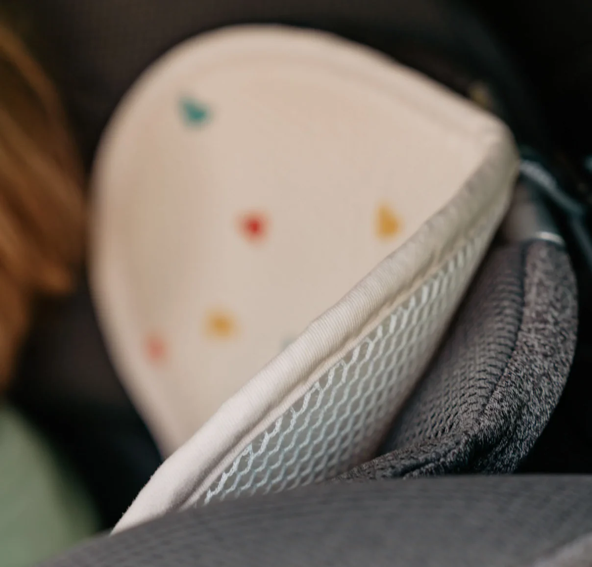 Aeromoov Air Layer Grupo 2/3 Confetti Hearts