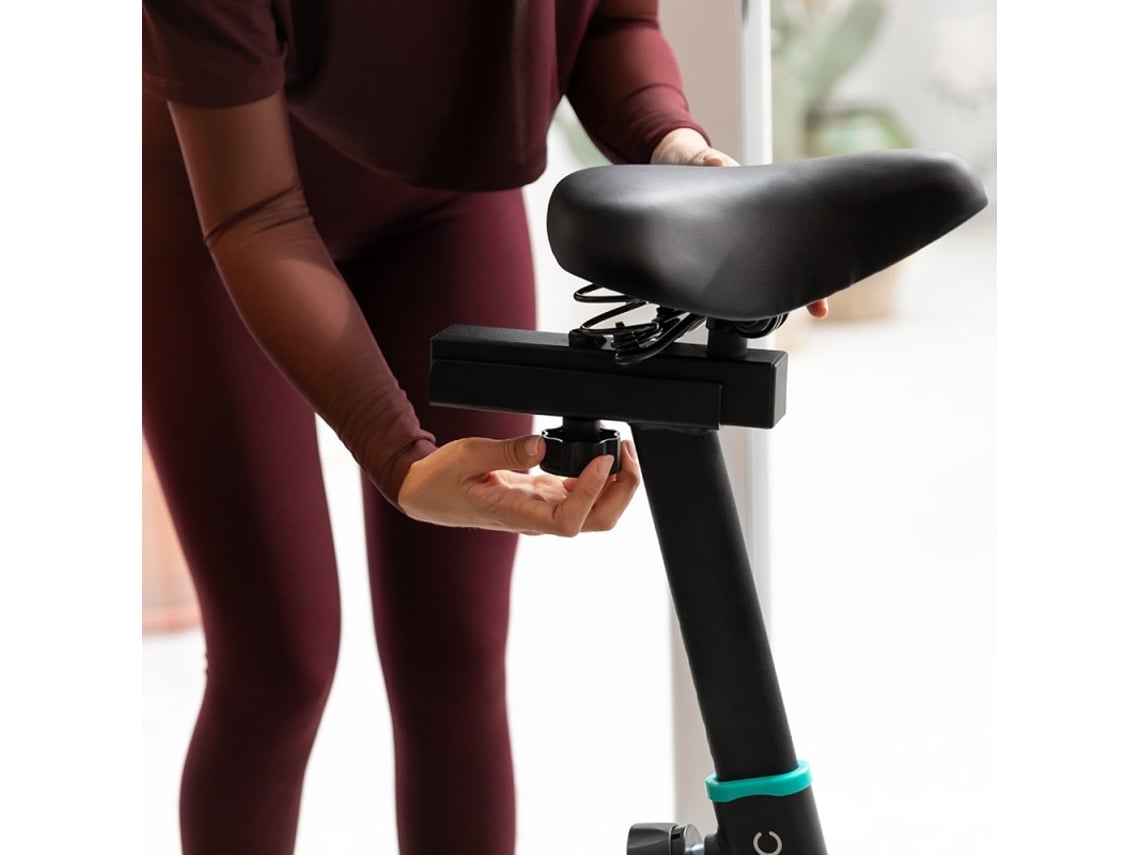 Bicicleta Indoor com Volante de Inércia de 10 kg Resistência Manual Monitor Lcd CECOTEC Porta-Garrafas