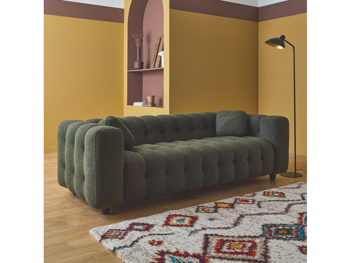 Sofá Estofado em Tecido Boucle Texturado de 3 Lugares Kaki SWEEEK