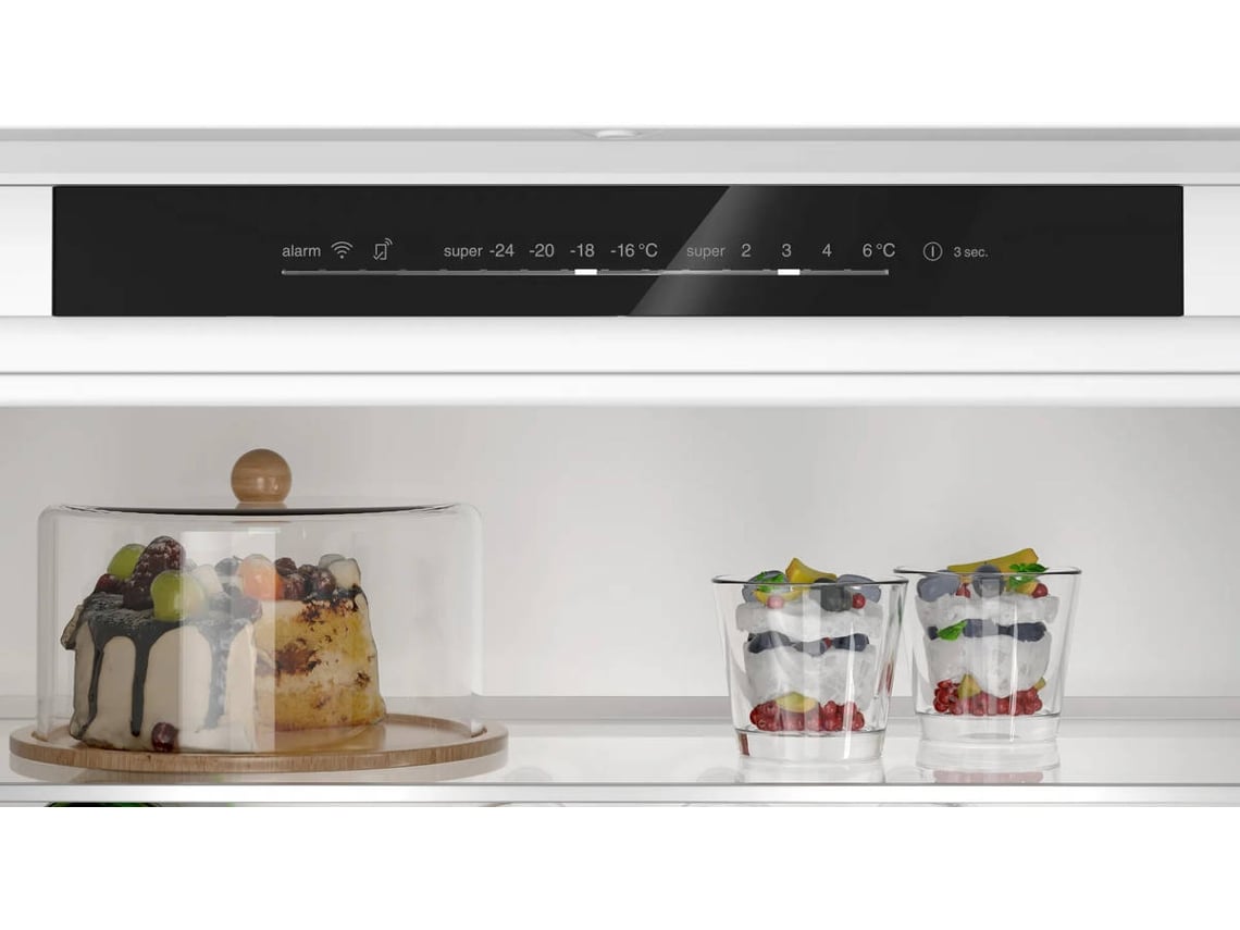 Frigorífico Combinado Encastre SIEMENS KB96NVFE0 (No Frost - 193,5 cm - 383 L - Branco)