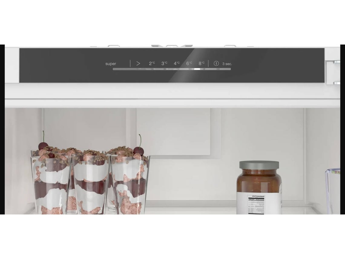 Frigorífico Encastre BALAY 3FID737S D (No Frost - 177.5 cm - 310 L - Branco)