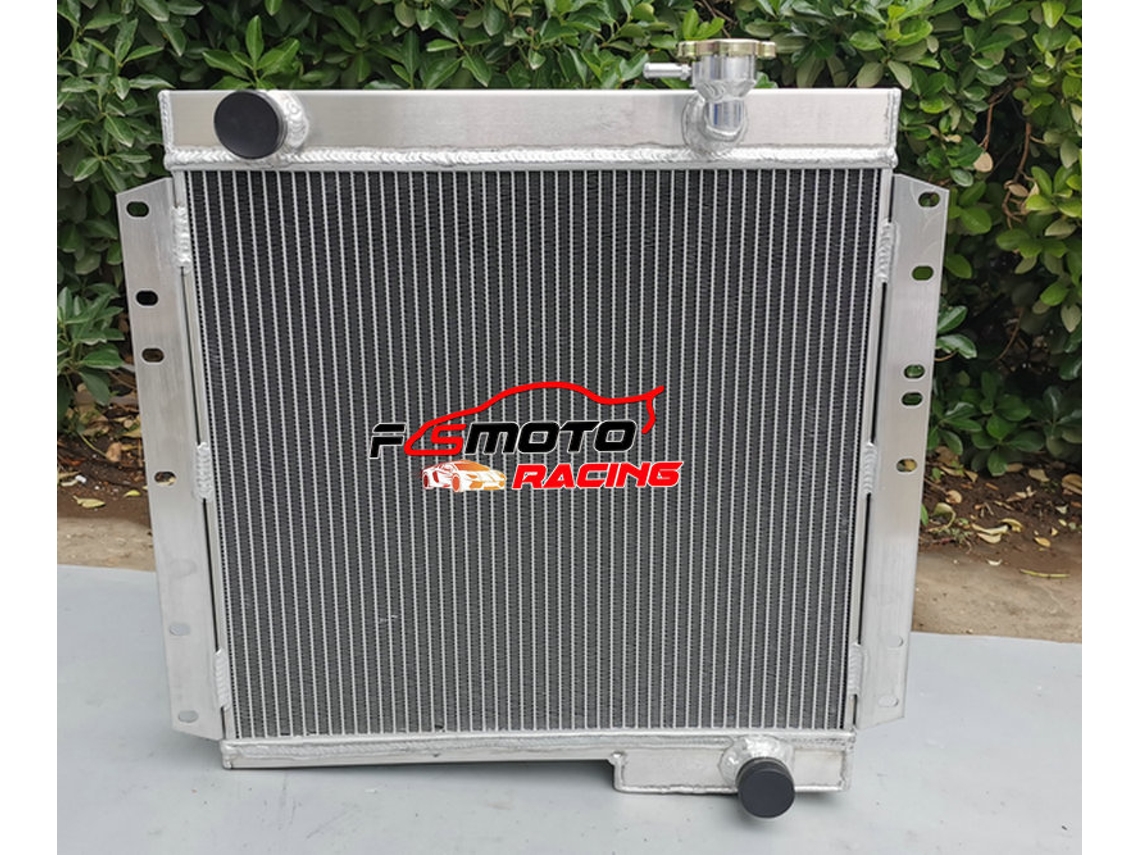 Radiador De Alumãnio, Tamanho Do Nãºcleo 488mm X 430mm X 62mm, Tamanho Total 535mm X 560mm X 70mm, Entrada 38mm, Saãda 38mm, 3 Linhas Oem