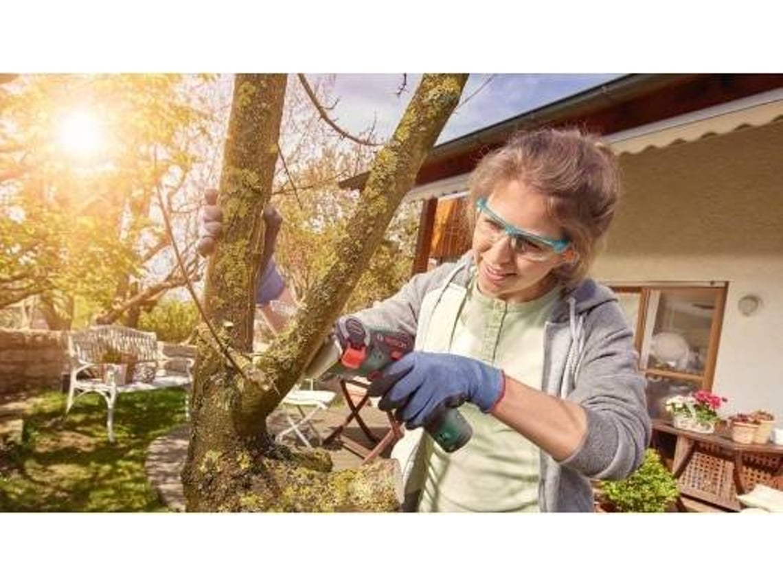 Serra BOSCH Nanoblade Sem Fio Easycut 12