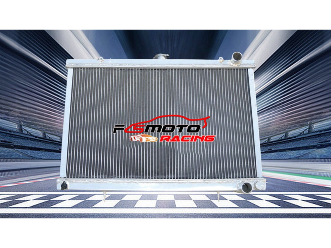 Radiador De Alumãnio Nissan Skyline S13/r32 Ca18det/rb20det 380x648x52mm Entrada/saãda 35mm Oem