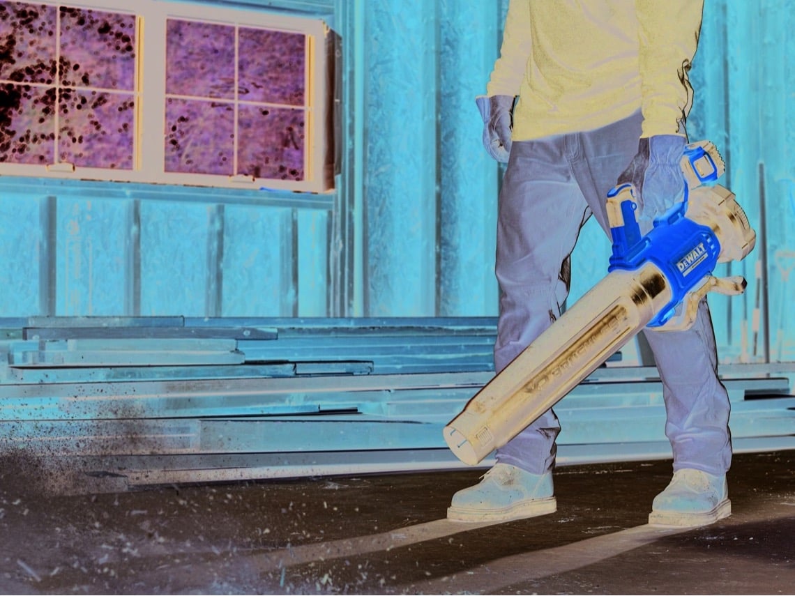 Dewalt DCMBL562P1-QW - Soplador axial XR 18V 5Ah sin escobillas