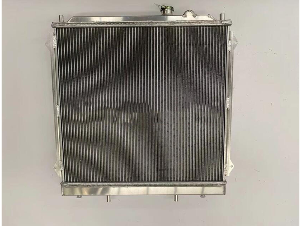 Radiador Alumãnio 510mm X 558mm, 658mm X 618mm, Diã¢metro 35mm, Compatãvel Suv 3.5 Cdr Oem
