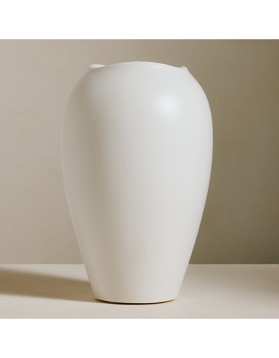 Colton Vase