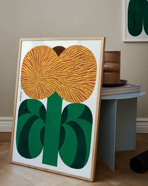 Colourful garden art by Eija Vehviläinen