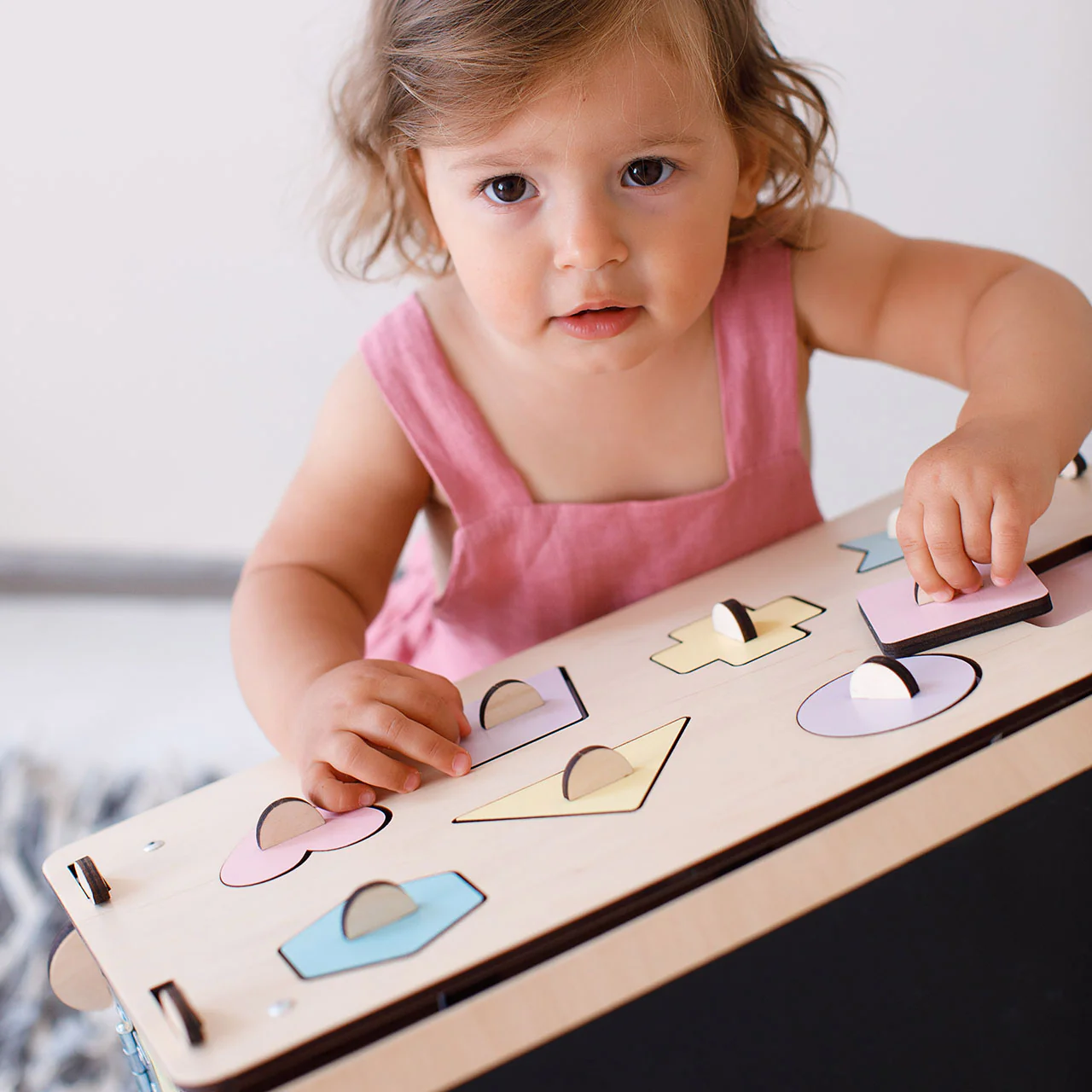 Casetta Montessori in Legno Natura Pastello - Edizione limitata