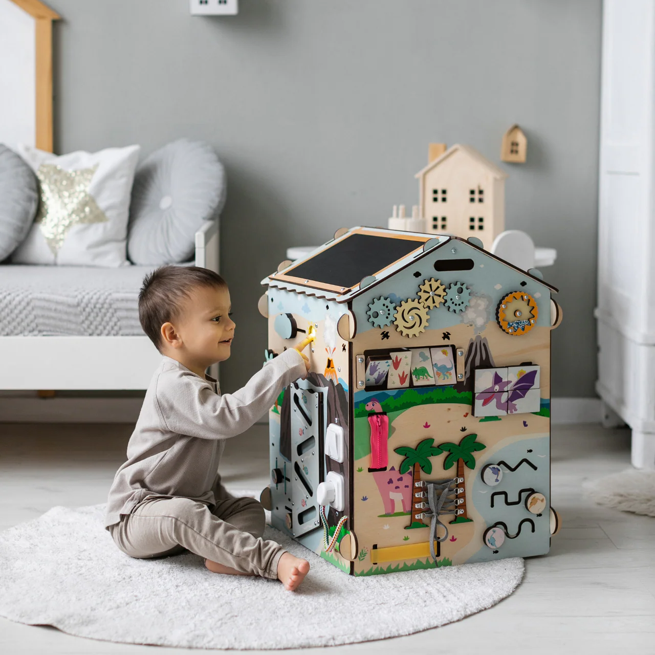 Casetta Montessori in Legno DINO con illuminazione