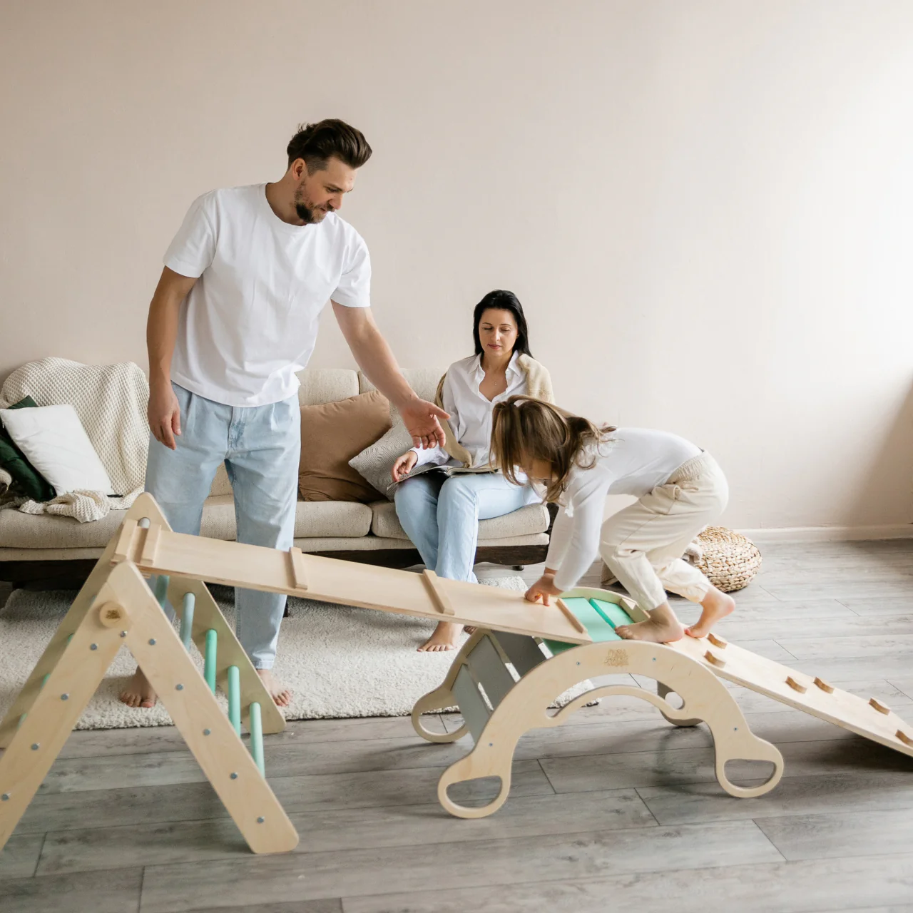 Triangolo di Pikler + 2 tavole bifacciali + Arco Montessori in legno (grande)