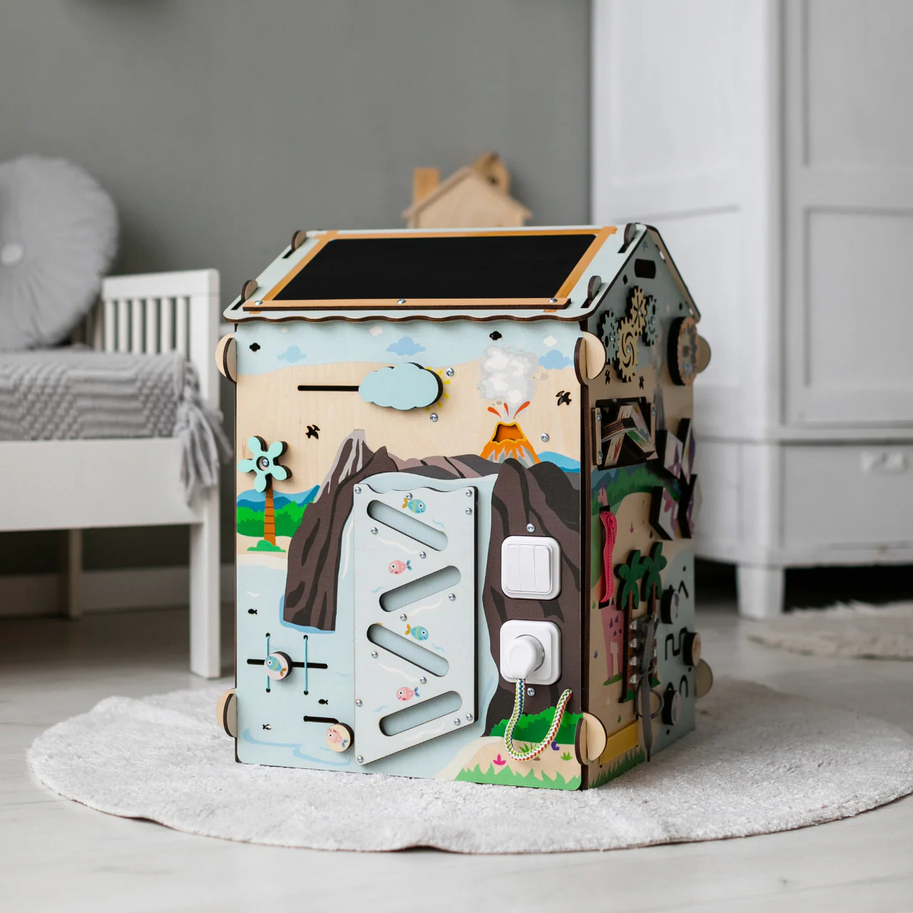 Casetta Montessori in Legno DINO con illuminazione