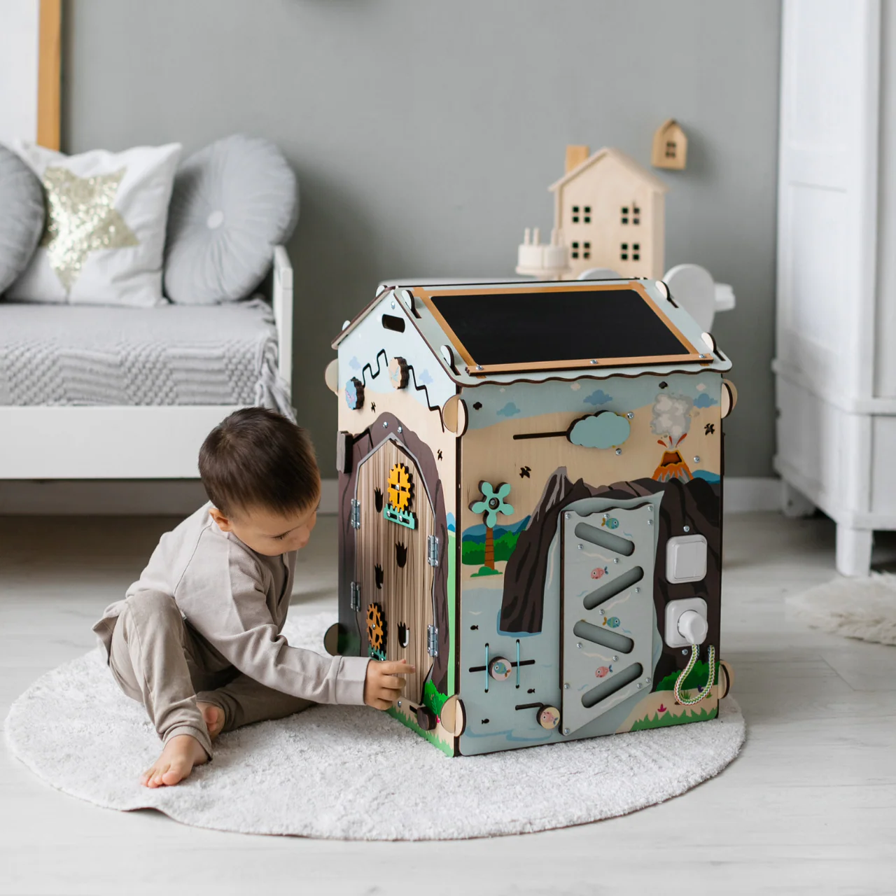 Casetta Montessori in Legno DINO con illuminazione