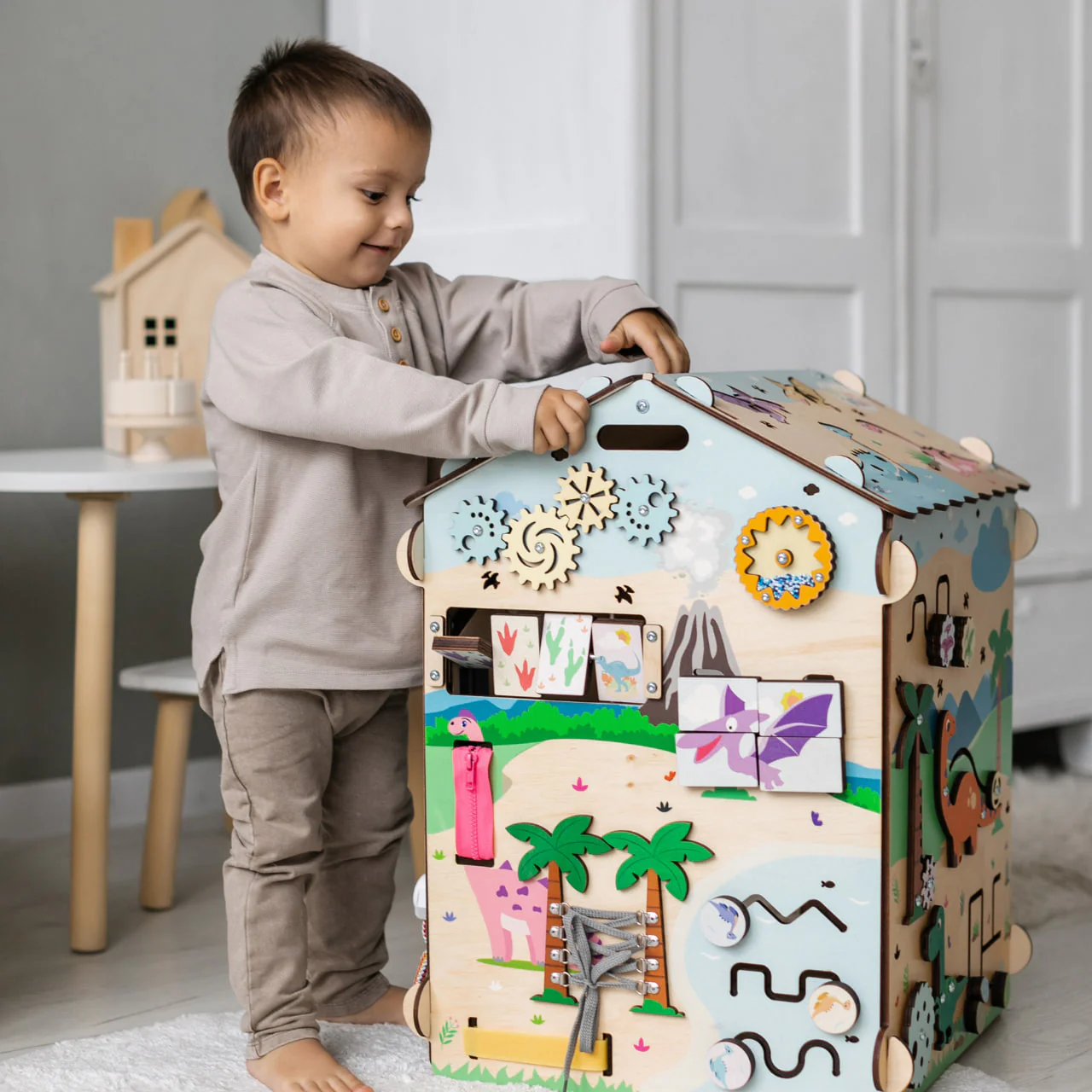 Casetta Montessori in Legno DINO con illuminazione