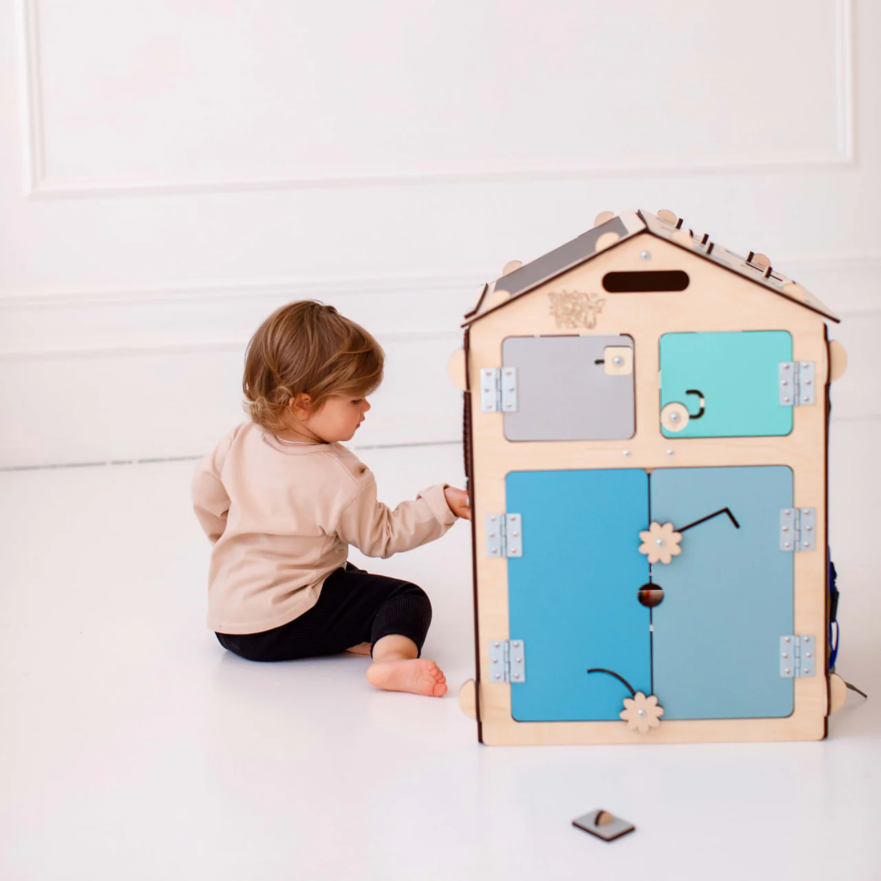 Casetta Montessori in Legno Natura Menta – Edizione Limitata