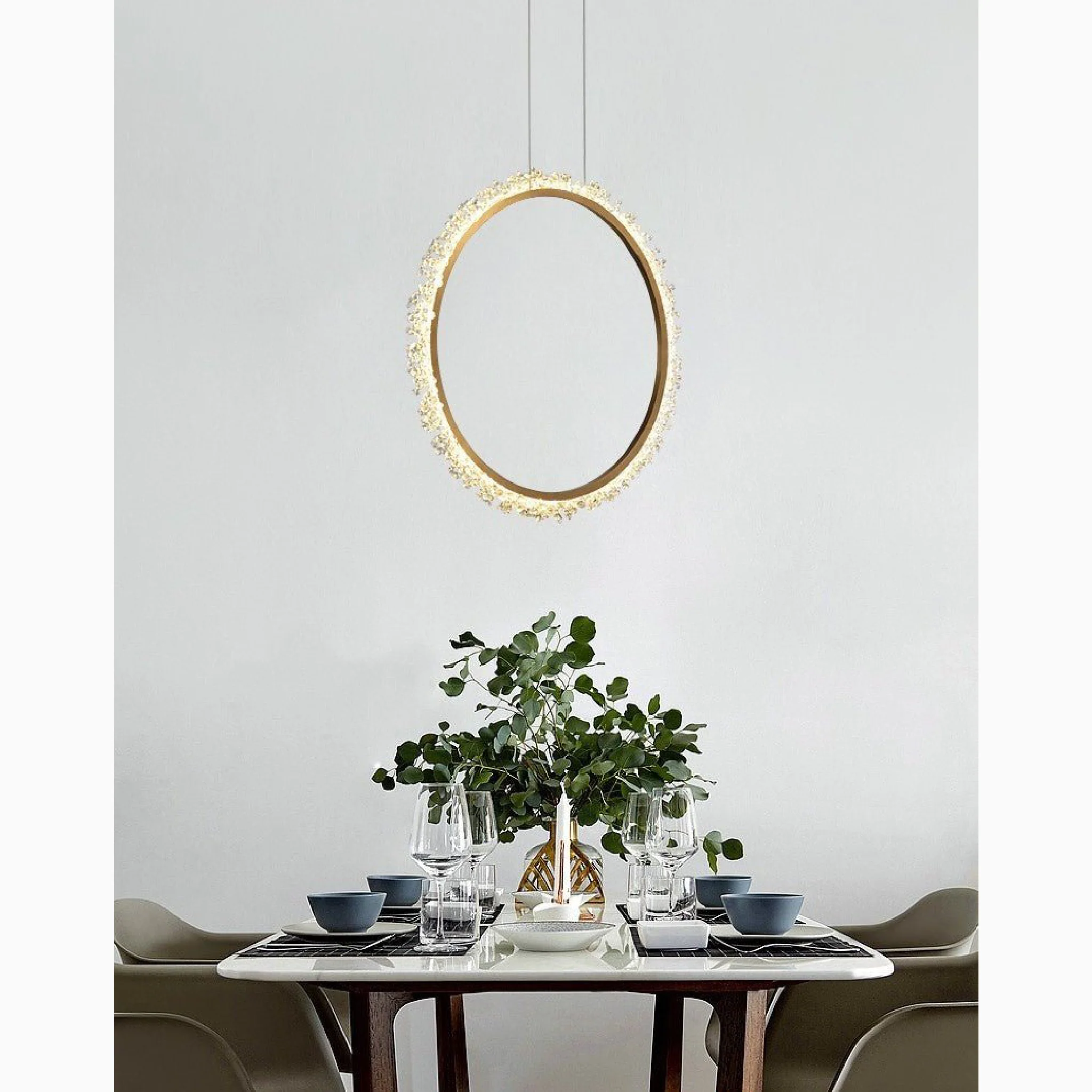 Aarau | Crystal Pendant Light in the Shape of Rings