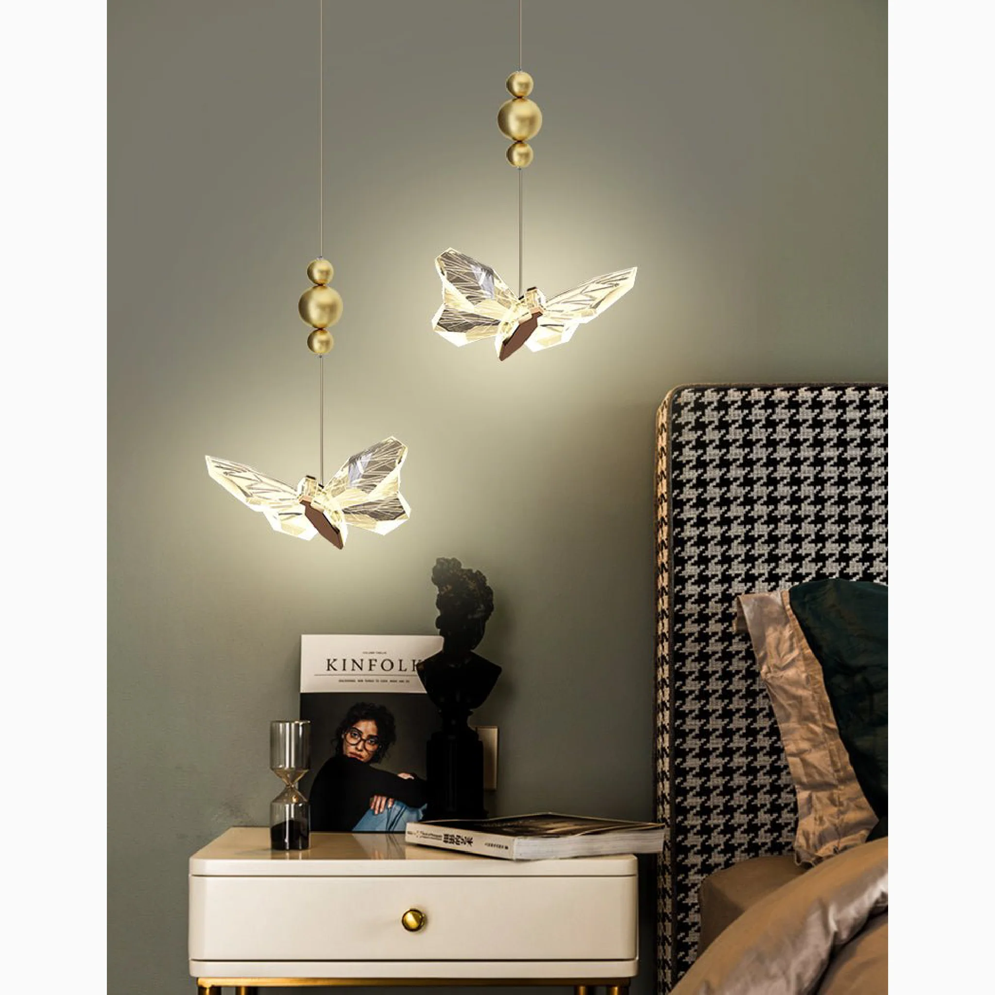 Aeschiried | Gold Lighting in the Shape of Butterfly for Bedroom