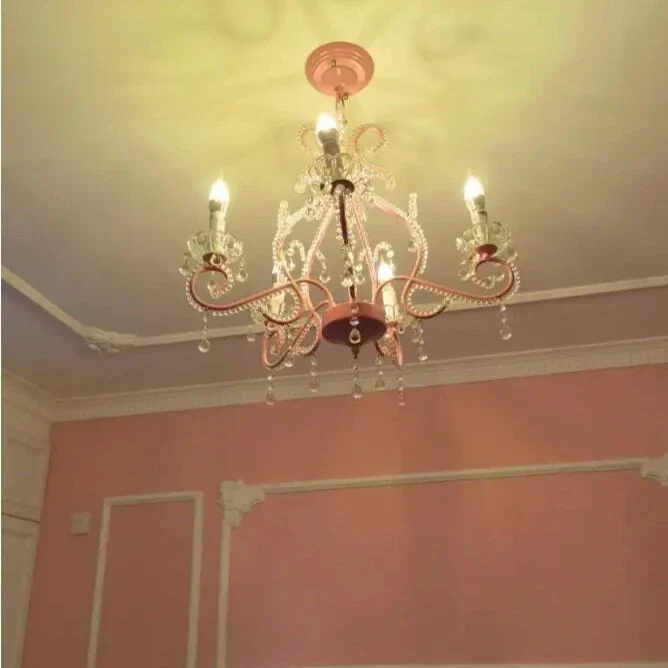 Modern Candle Shaped Children Chandelier for Bedroom