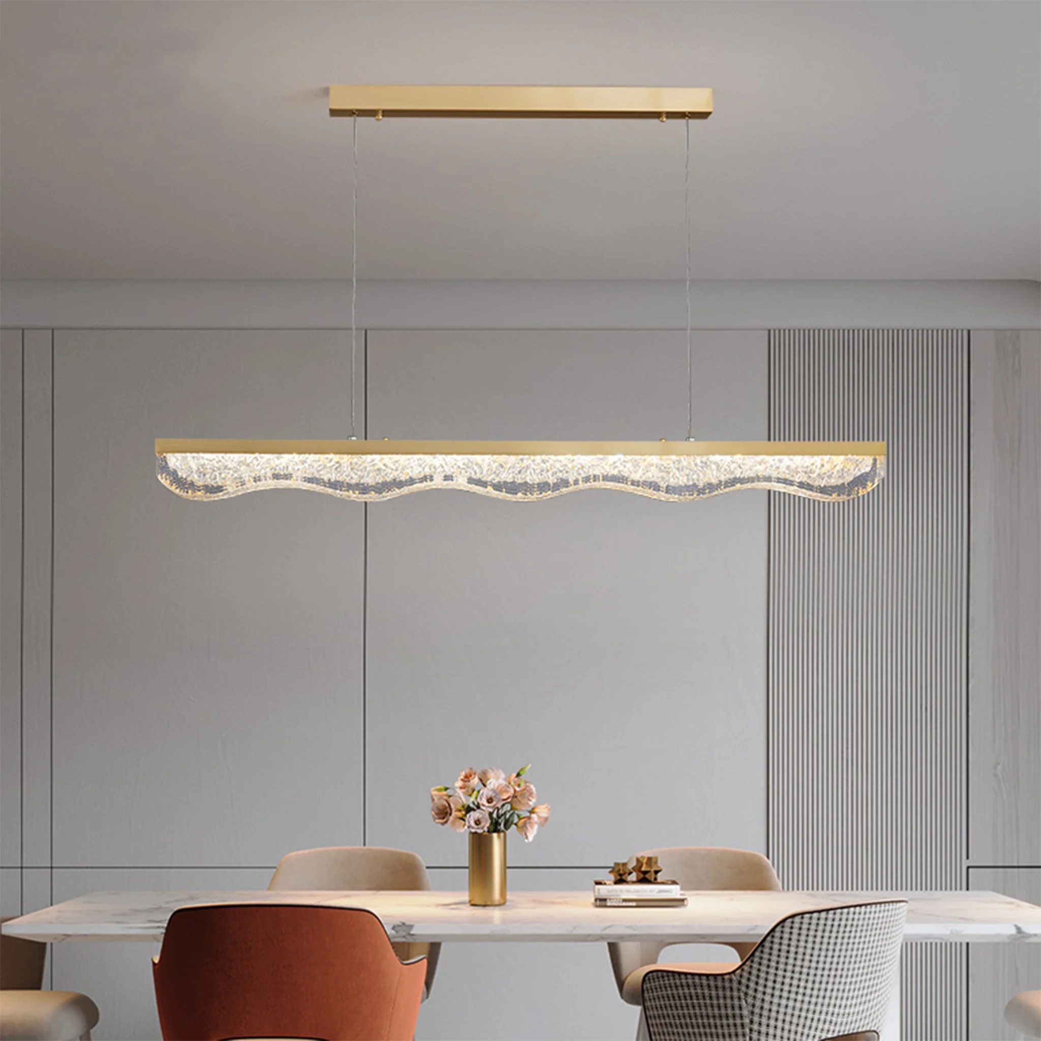 Riehen | Elegant Minimalistic Rectangle Gold Chandelier