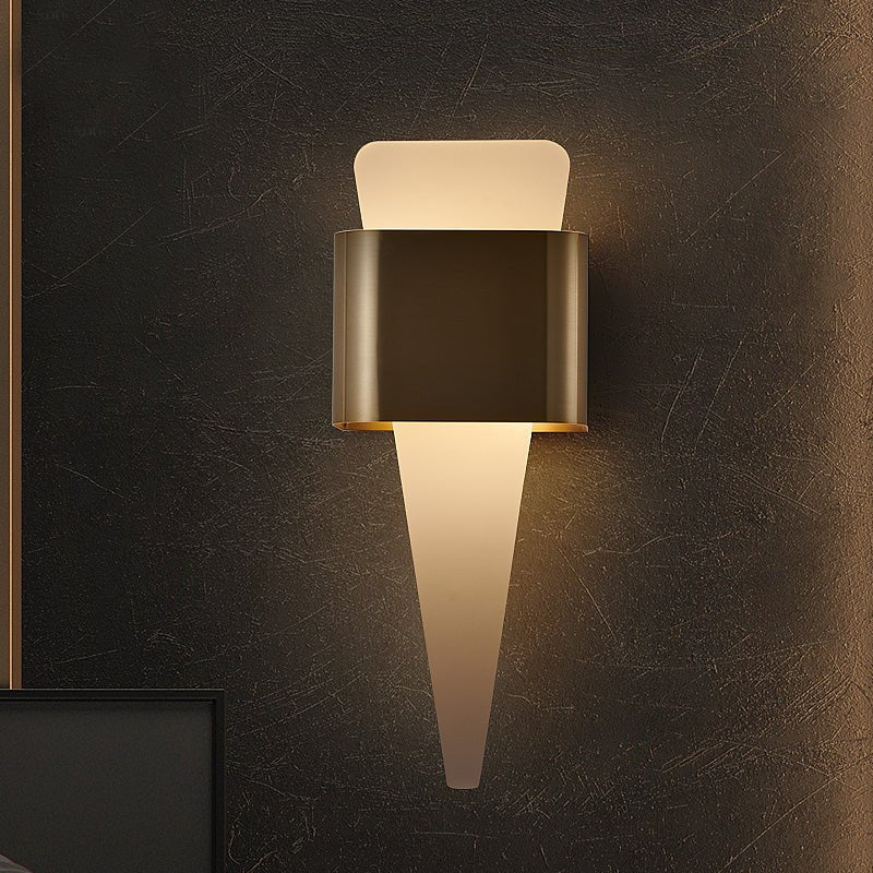 Mies | Wall Lamp in the Shape of Shark Tooth